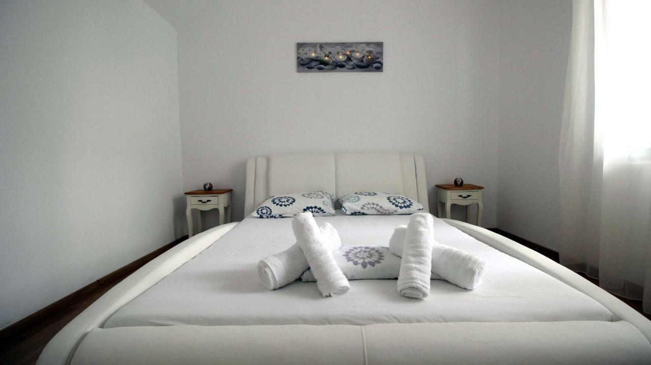 Perigiali Apartment Kavála Eksteriør bilde
